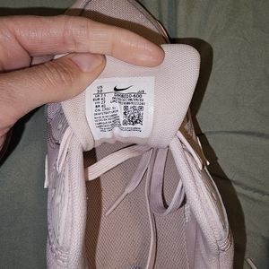 Womens Nike Air Max 90 Casual Shoes